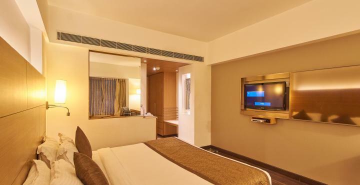 Hotel Platinum Rajkot Exterior photo