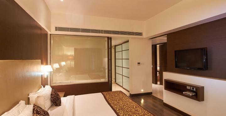 Hotel Platinum Rajkot Exterior photo