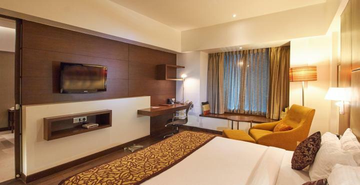 Hotel Platinum Rajkot Exterior photo